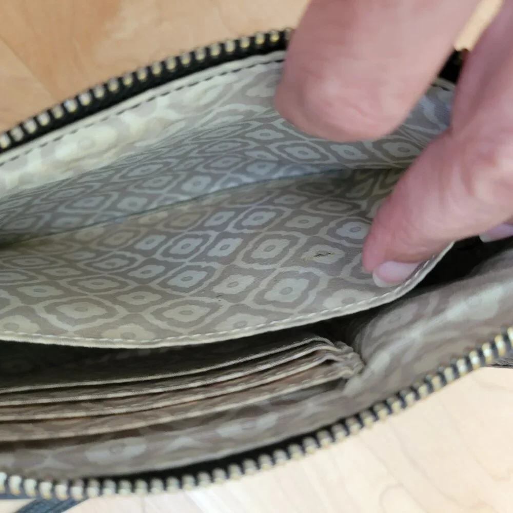 Brighton Pretty Tough Black Leather Crossbody Purse - Picture 9 of 10